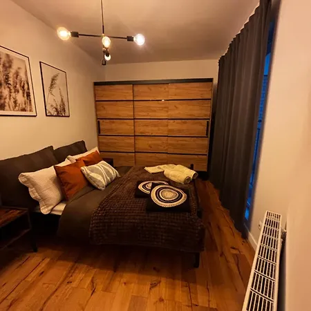 Port Loft 2-pokojowy Z Balkonem I Garazem Podziemnym * 弗罗茨瓦夫