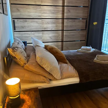 Port Loft 2-pokojowy Z Balkonem I Garazem Podziemnym * Βρότσλαβ